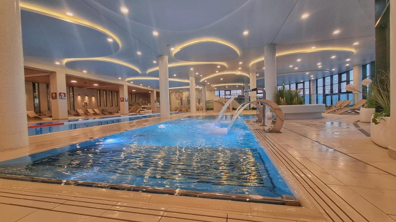 Polanki Aqua - Apartament Przy Morzu 코워브제크 외부 사진